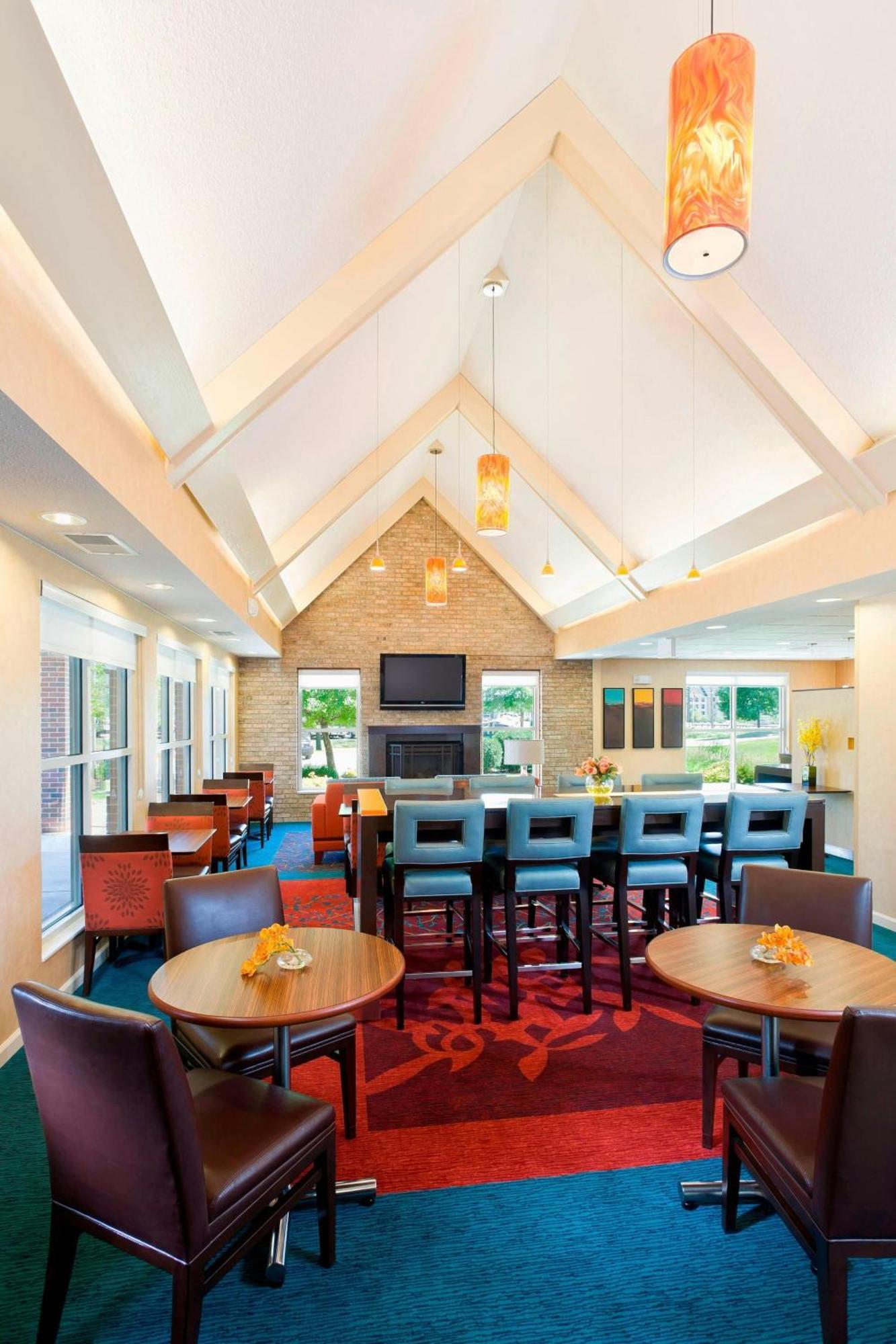 Residence Inn by Marriott Cedar Rapids Exteriör bild