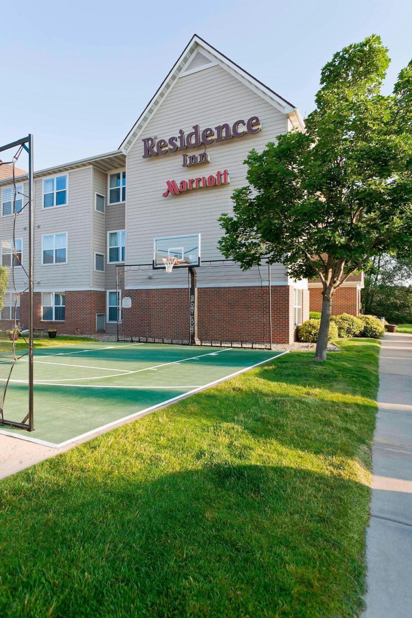 Residence Inn by Marriott Cedar Rapids Exteriör bild